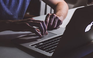 开云官网首页-职业联赛媒体传播方式未贴近年轻群体