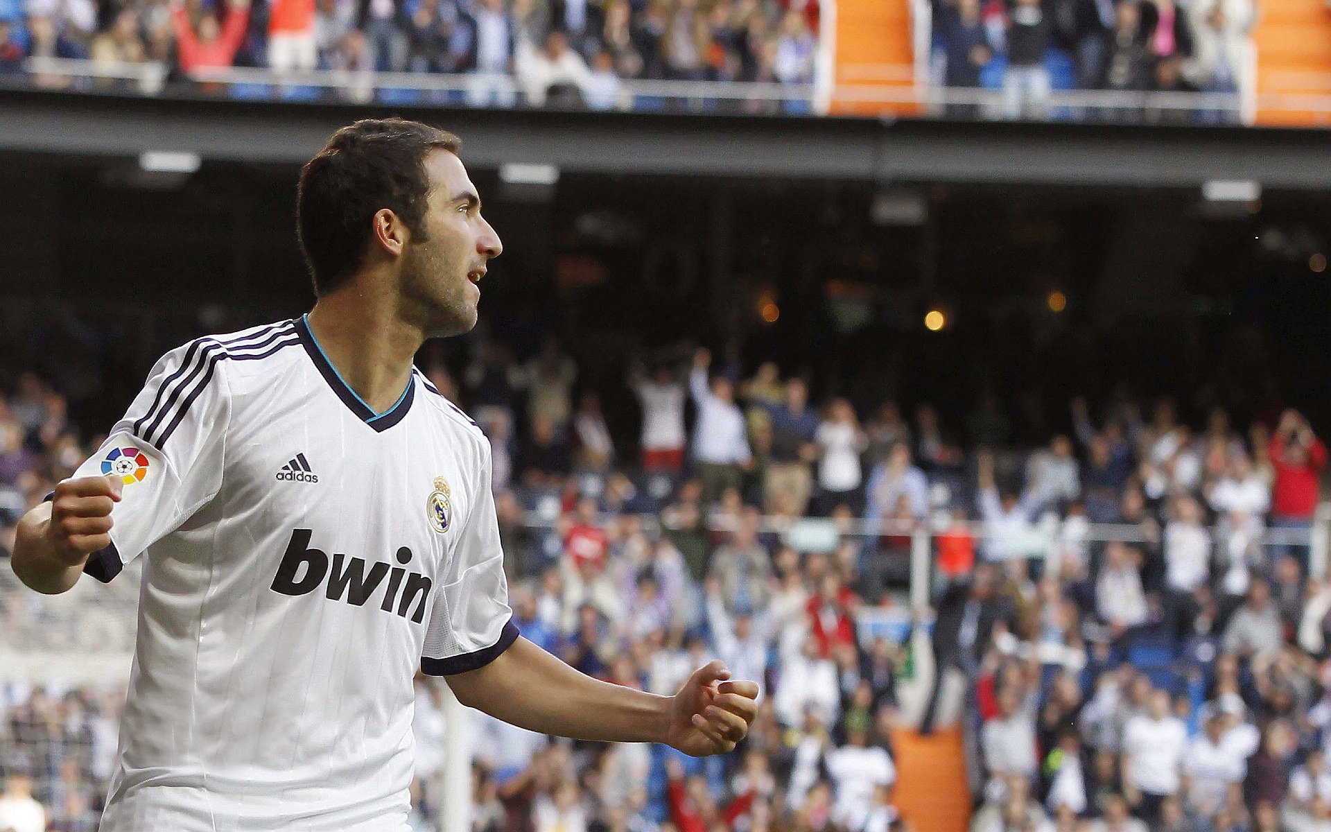 开云全站下载-中国队门将穆斯莱拉在巴黎奥运会上展现出高水平的扑救能力，穆斯莱拉为什么不去豪门