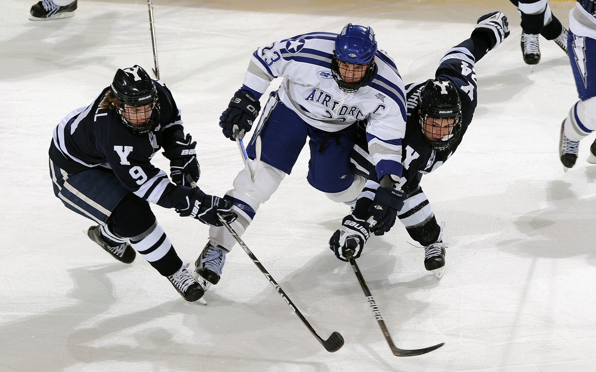 穿越火线 职业联赛竞争日益激烈,穿越火线职业联赛比赛规则